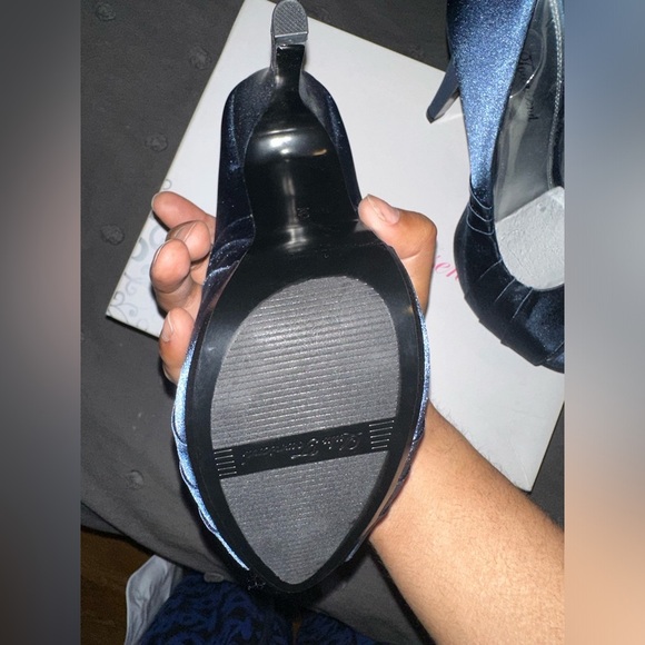 NWT Lulu Townsend Silk High Heeled Shoe in Navy Blue SIZE 9 - Picture 4 of 7